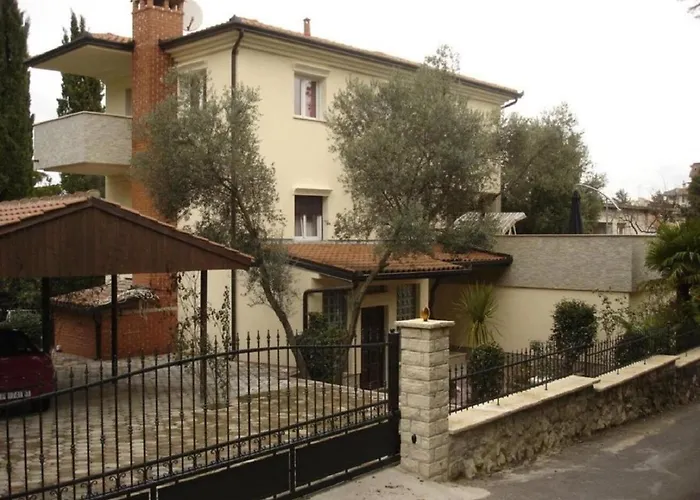Tena Appartement *